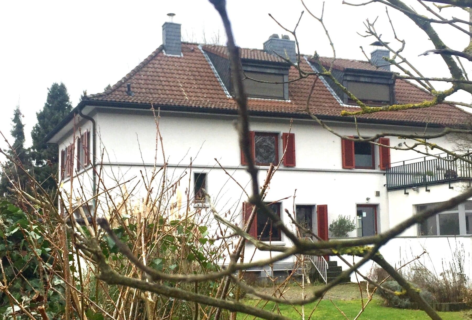 Komplettsanierung Wohnhaus Köln, Köln